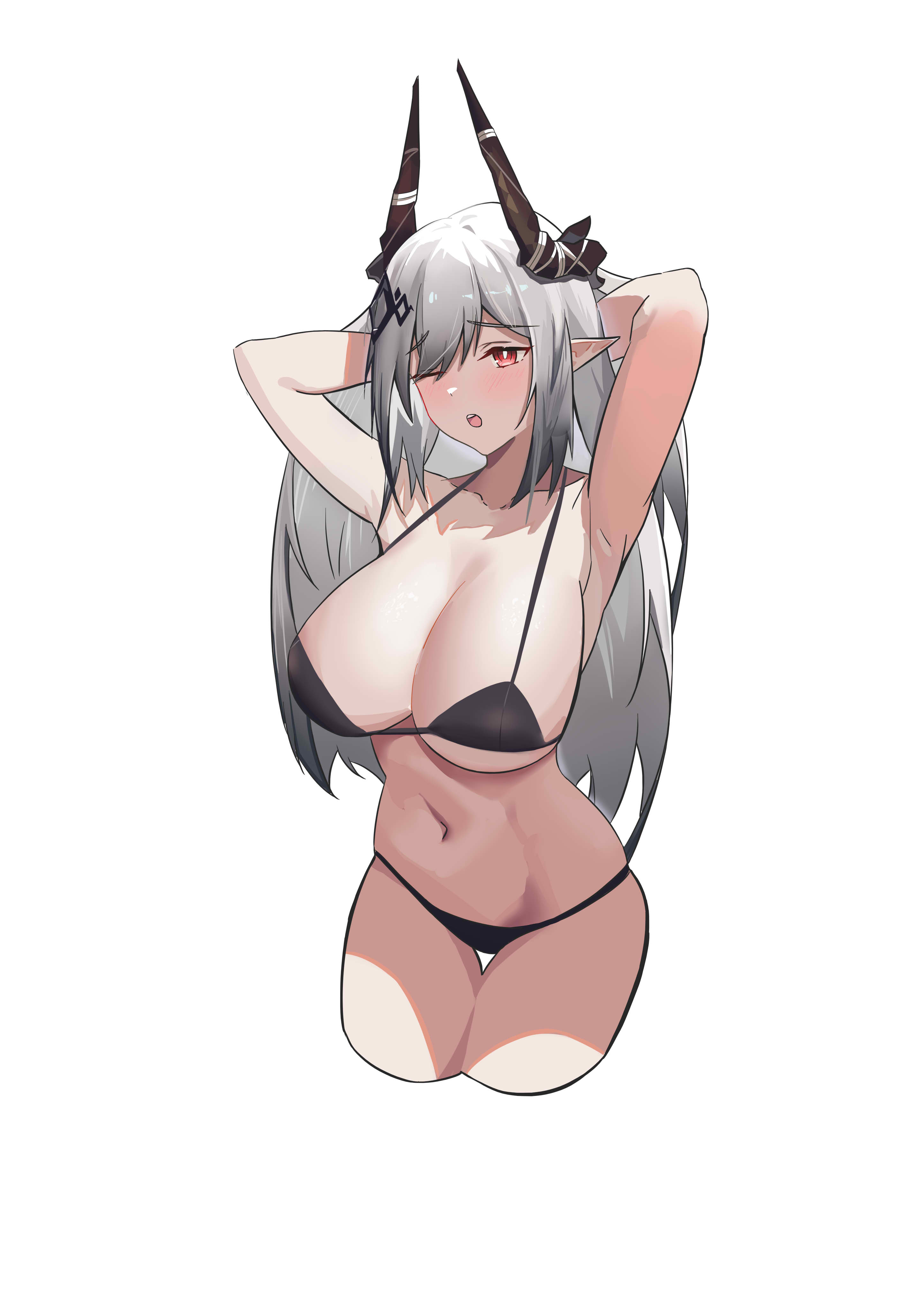 泳装泥岩